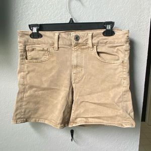 American Eagle khaki shorts